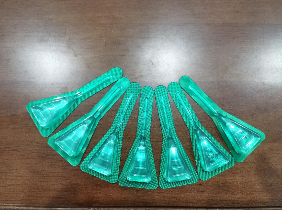 thuốc nhỏ tai cho th&uacute; cưng