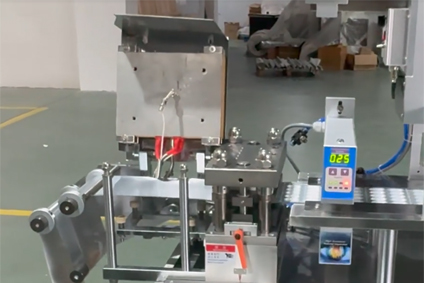 Trạm sưởi đ&oacute;ng mở