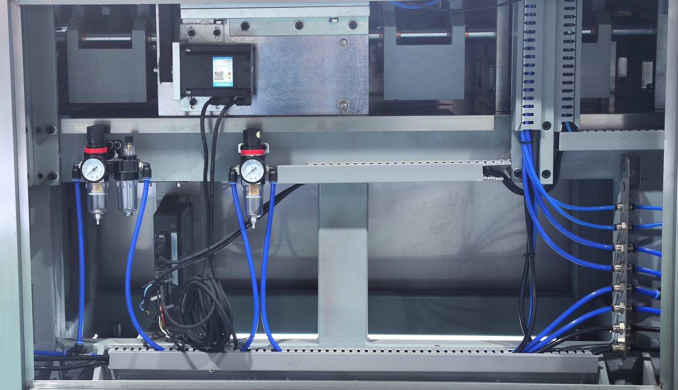 Hệ thống điều khiển kh&iacute; n&eacute;n